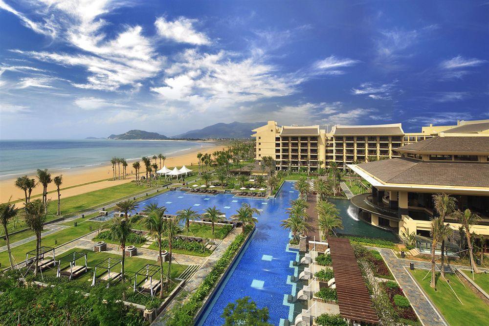 Sheraton Shenzhou Peninsula Resort Wanning Exteriör bild