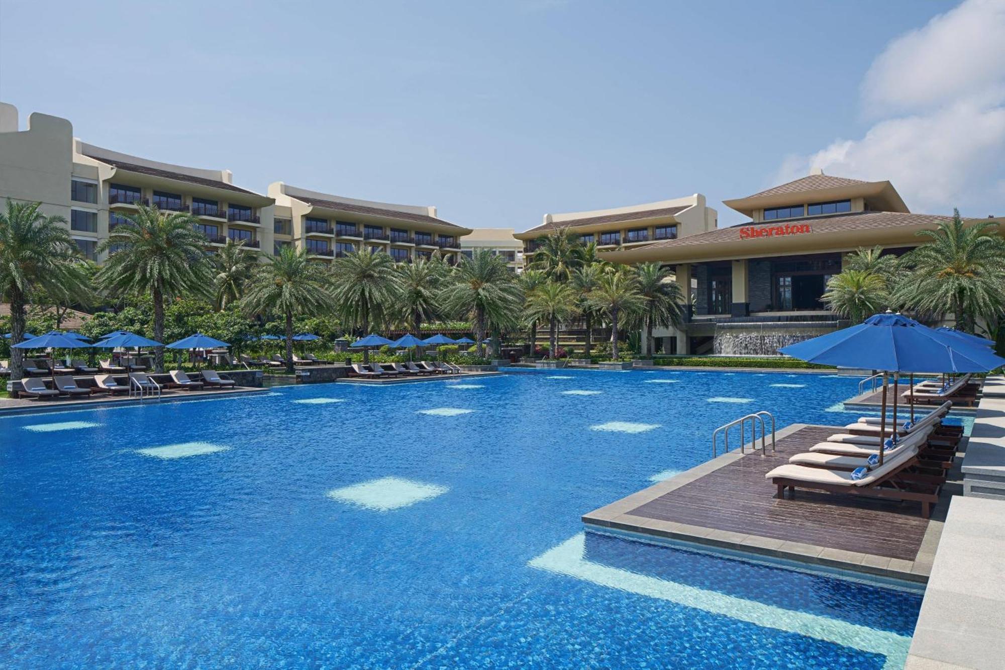 Sheraton Shenzhou Peninsula Resort Wanning Exteriör bild
