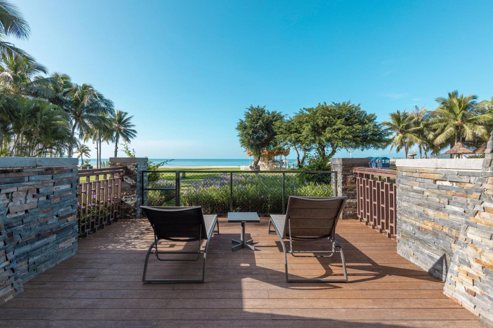 Sheraton Shenzhou Peninsula Resort Wanning Exteriör bild