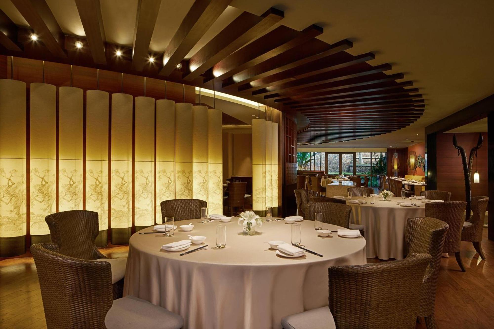 Sheraton Shenzhou Peninsula Resort Wanning Exteriör bild
